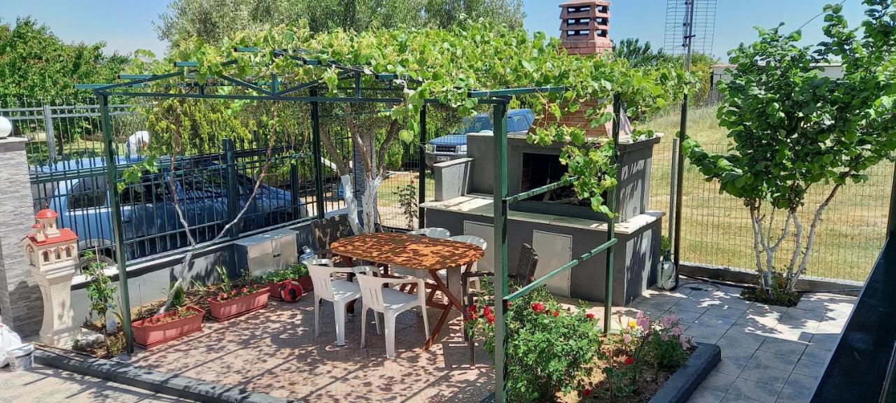 Haus Βίλα Nea Kallikrateia Εξωτερικό φωτογραφία